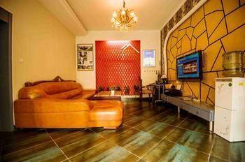 Shuangshuang Home Fenghuang Hongqiao Branch מראה חיצוני תמונה